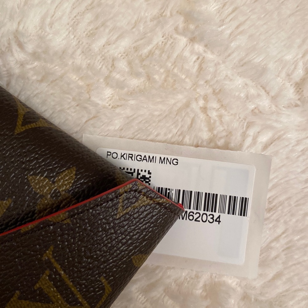 🇫🇷 New Louis Vuitton Medium Kirigami Pouch Made in France - Picture 4 of 11